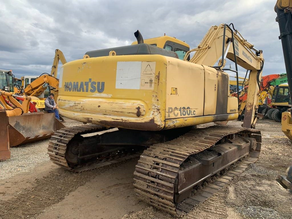 Komatsu PC 180 LC-6K - 履带式挖掘机:图3 Komatsu PC 180 LC-6K - 履带式挖掘机:图3