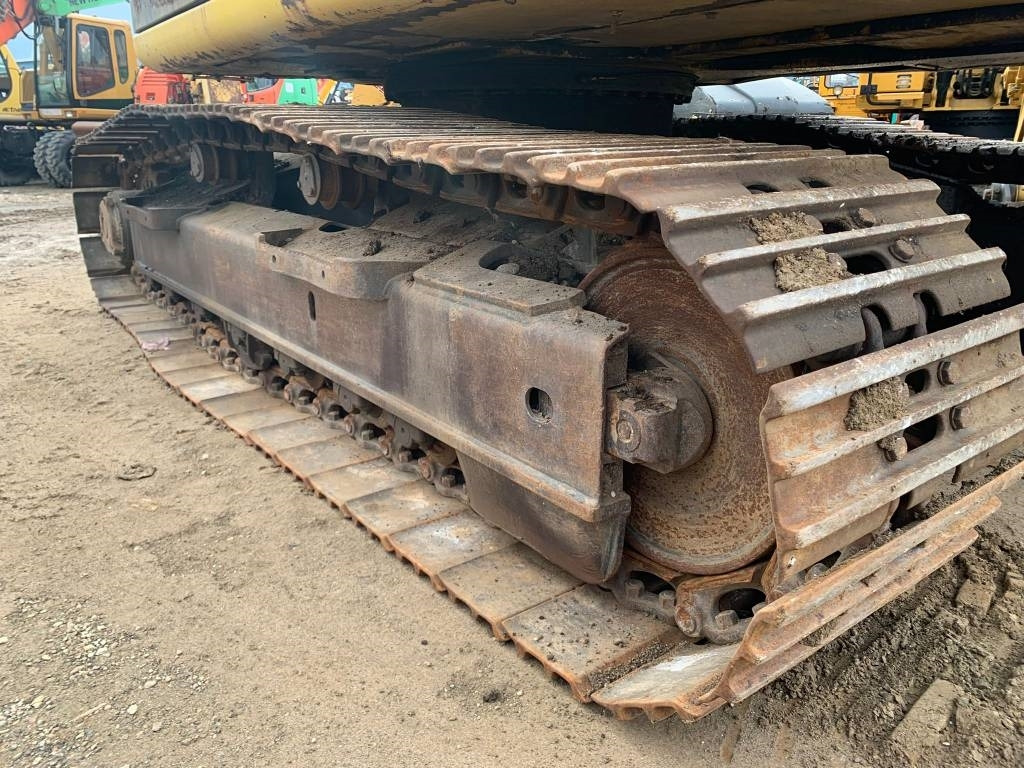 Komatsu PC 180 LC-6K - 履带式挖掘机:图5 Komatsu PC 180 LC-6K - 履带式挖掘机:图5