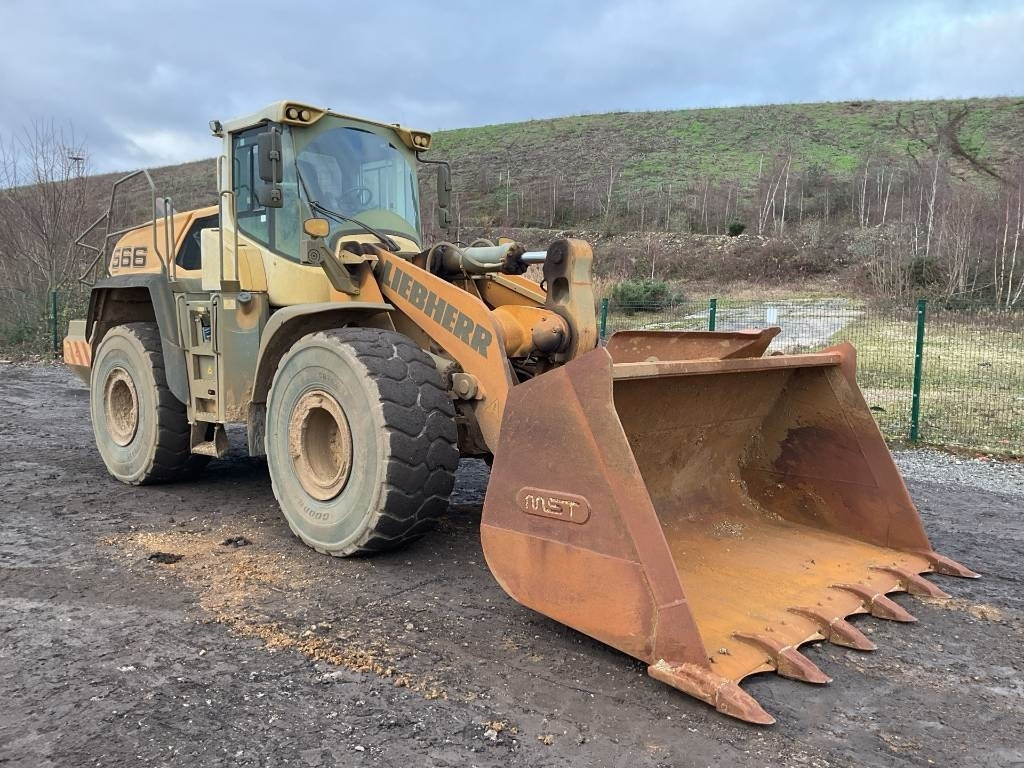 Liebherr L 566 - 轮式装载机:图4 Liebherr L 566 - 轮式装载机:图4