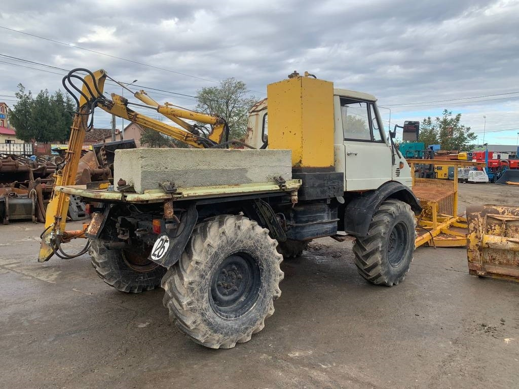 Mercedes-Benz 406A  - 市政/ 专用车辆:图5 Mercedes-Benz 406A  - 市政/ 专用车辆:图5