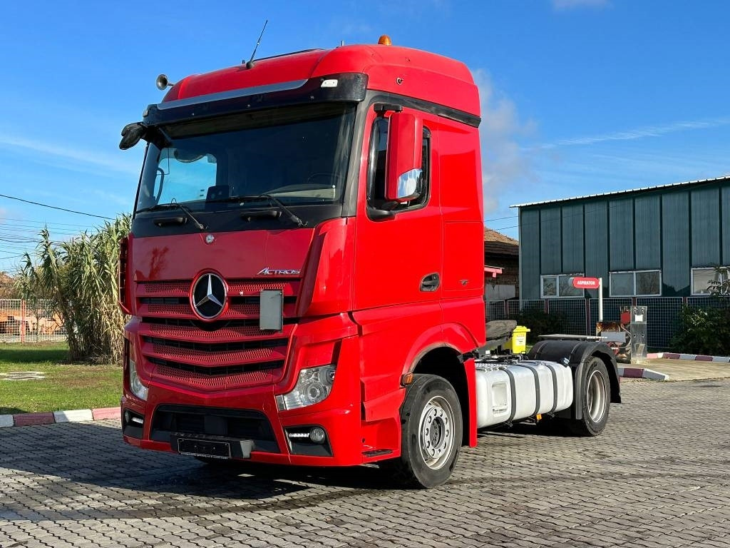 Mercedes-Benz Actros 963-4-A - 厢式卡车:图4 Mercedes-Benz Actros 963-4-A - 厢式卡车:图4