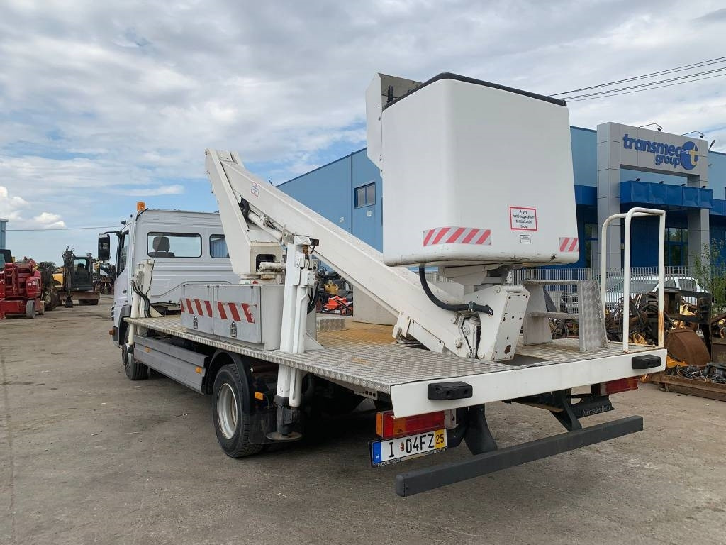 Mercedes-Benz Atego 818 - 车载空中平台:图3 Mercedes-Benz Atego 818 - 车载空中平台:图3
