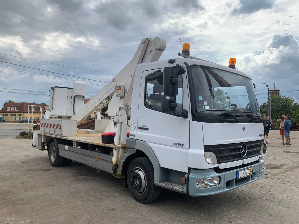 Mercedes-Benz Atego 818 - 车载空中平台:图5 Mercedes-Benz Atego 818 - 车载空中平台:图5