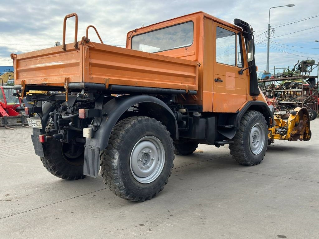 市政/ 专用车辆 Mercedes-Benz Unimog 408/10：图7