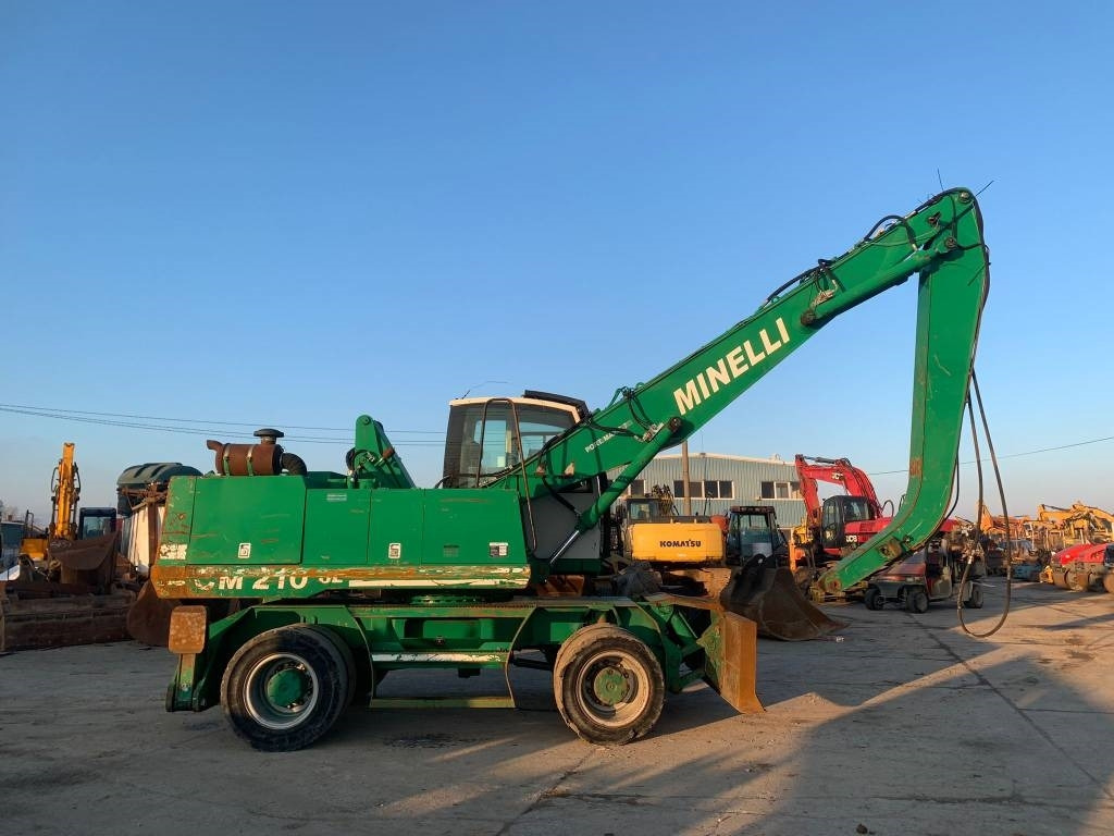 Minelli CM210 - 轮式挖掘机:图5 Minelli CM210 - 轮式挖掘机:图5