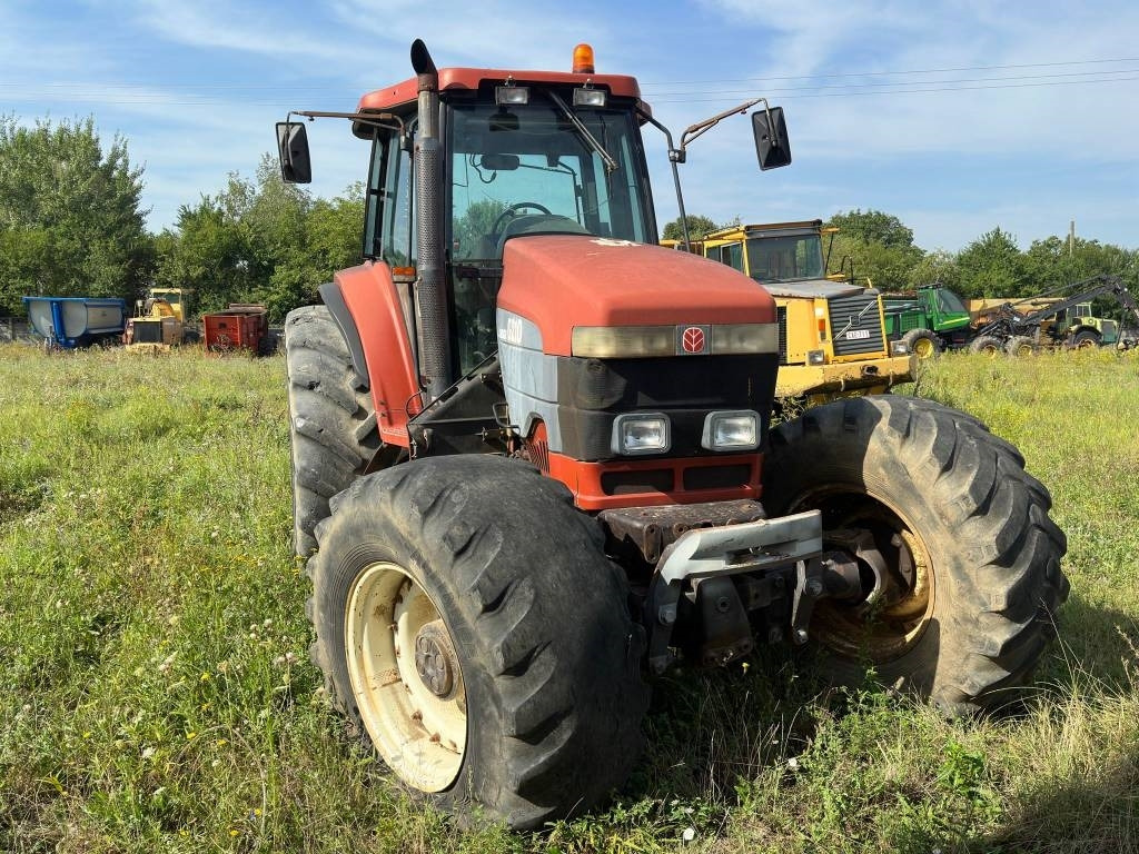 New Holland G 210 - 拖拉机:图5 New Holland G 210 - 拖拉机:图5