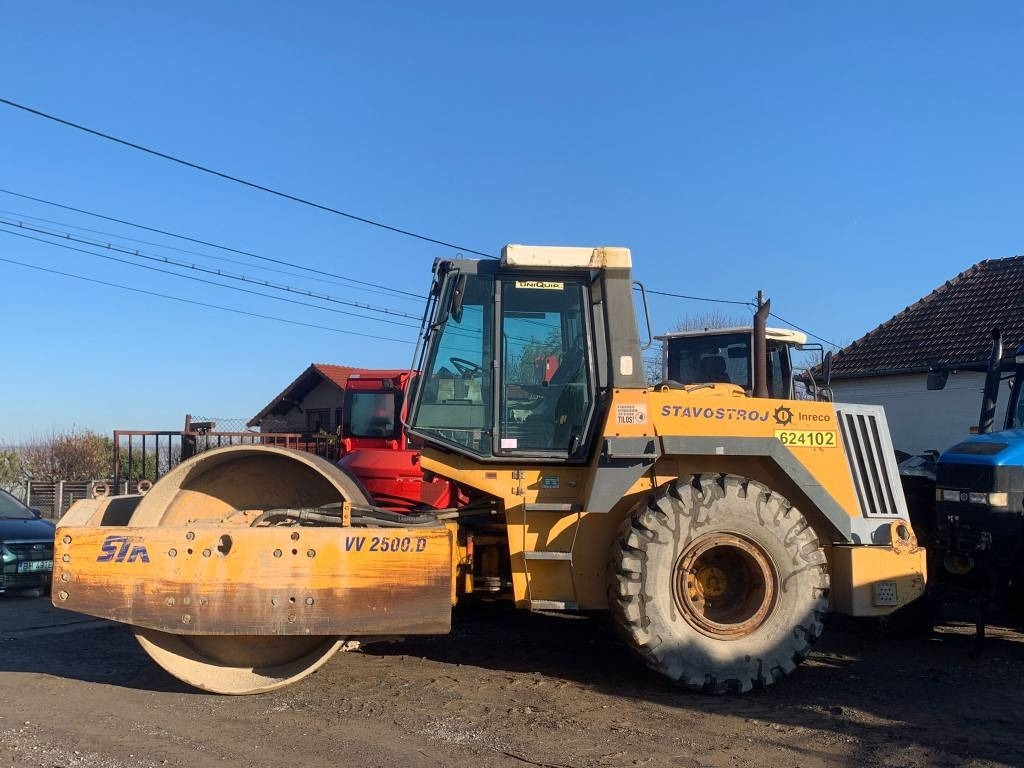 Stavostroj VV 2500D  - 压实机:图2 Stavostroj VV 2500D  - 压实机:图2