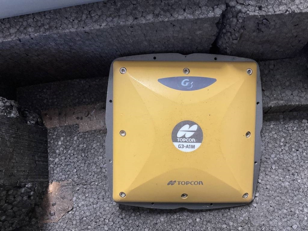 Topcon GX-60 3D GPS EQUIPMENT - 电气系统 适用于 建筑机械:图4 Topcon GX-60 3D GPS EQUIPMENT - 电气系统 适用于 建筑机械:图4