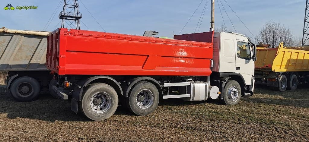 Volvo FM12 420 - 翻斗车:图3 Volvo FM12 420 - 翻斗车:图3