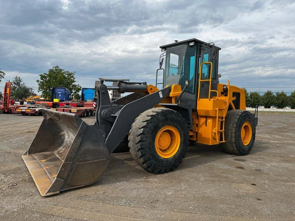 XCMG ZL50G - 轮式装载机:图1 XCMG ZL50G - 轮式装载机:图1