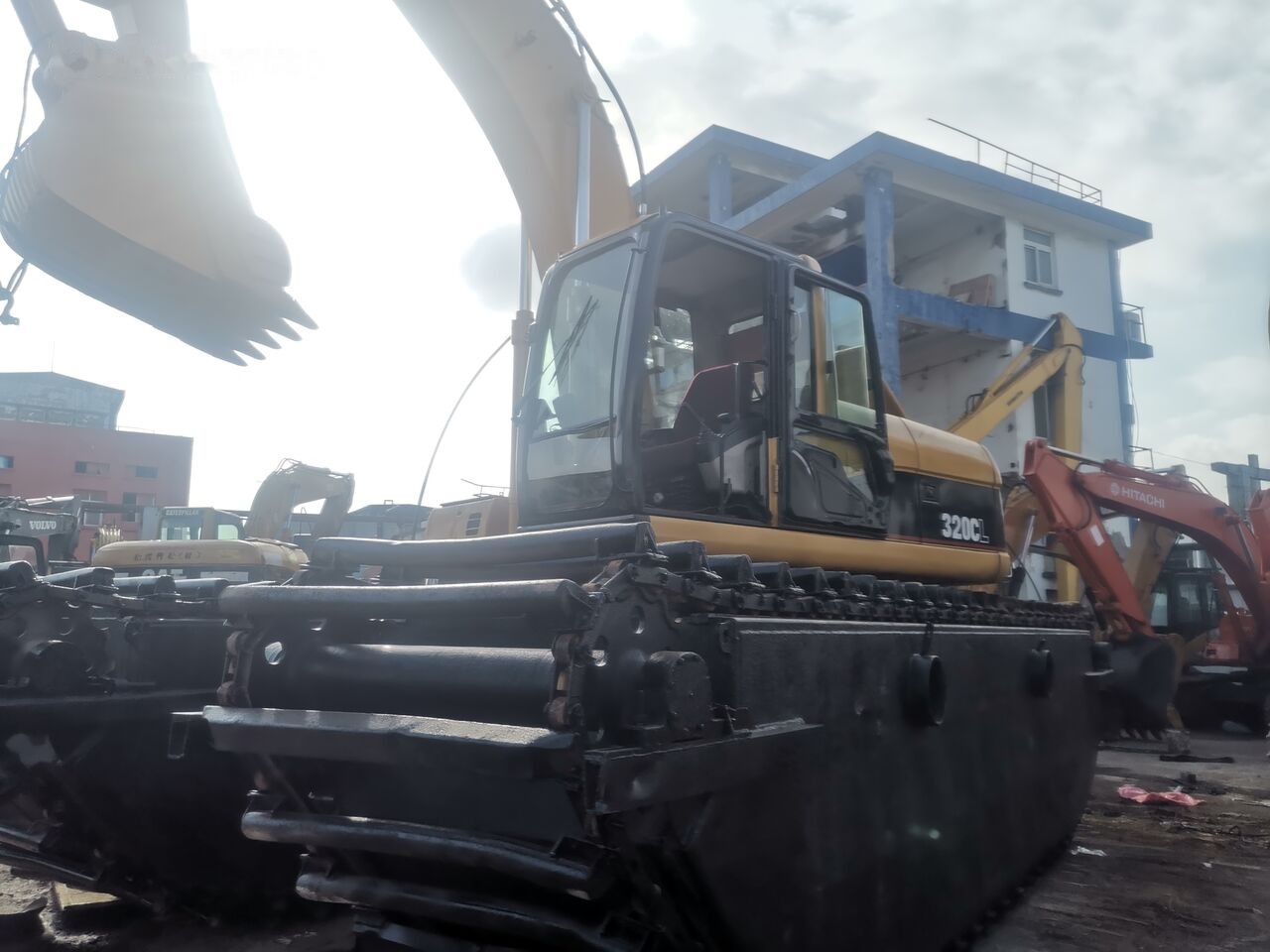Caterpillar 320CL - 水陆两用挖掘机:图5 Caterpillar 320CL - 水陆两用挖掘机:图5