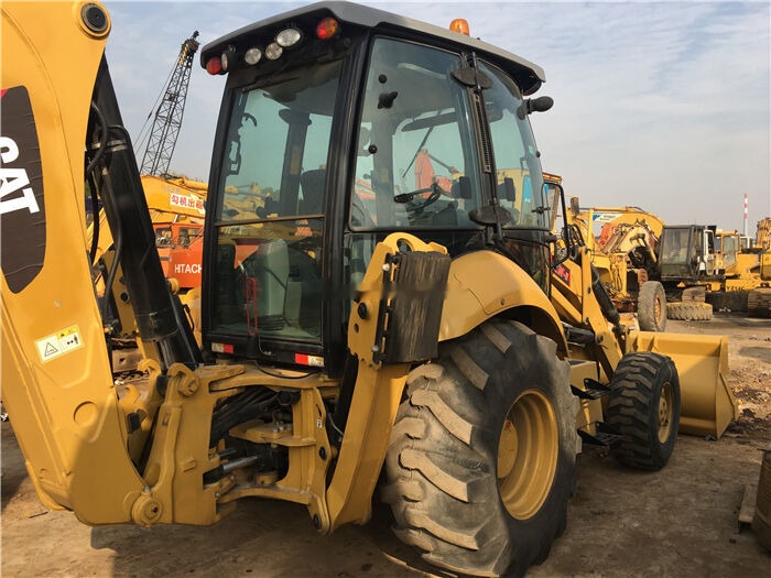 Caterpillar 420F - 反铲装载机:图1 Caterpillar 420F - 反铲装载机:图1