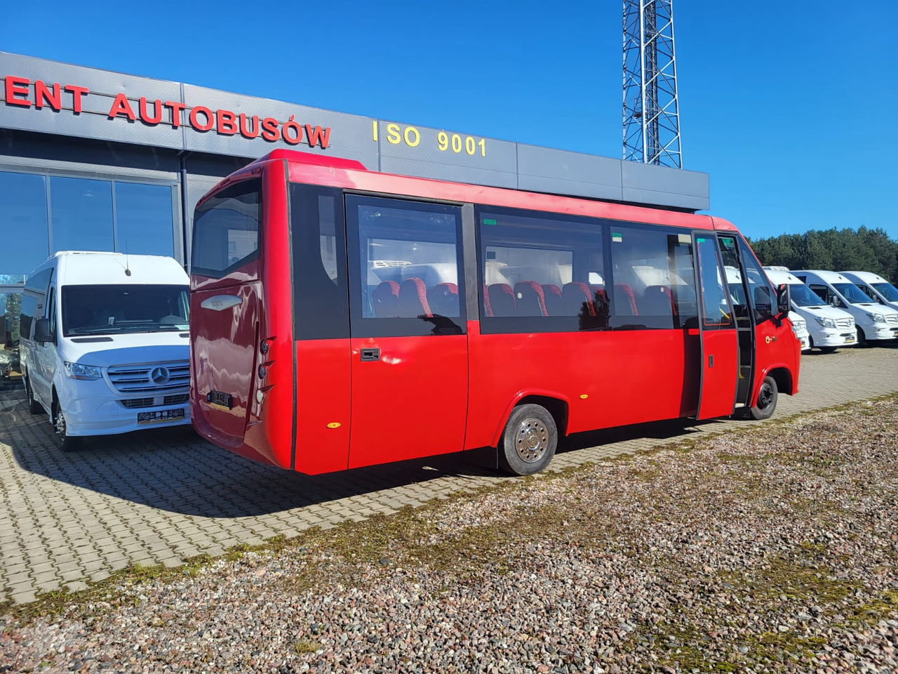 IVECO Daily Kapena- 35 Miejsc - 小型巴士, 小型客车:图5 IVECO Daily Kapena- 35 Miejsc - 小型巴士, 小型客车:图5