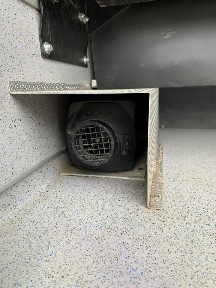 Iveco Daily- 21 Miejsc 租赁 Iveco Daily- 21 Miejsc：图14