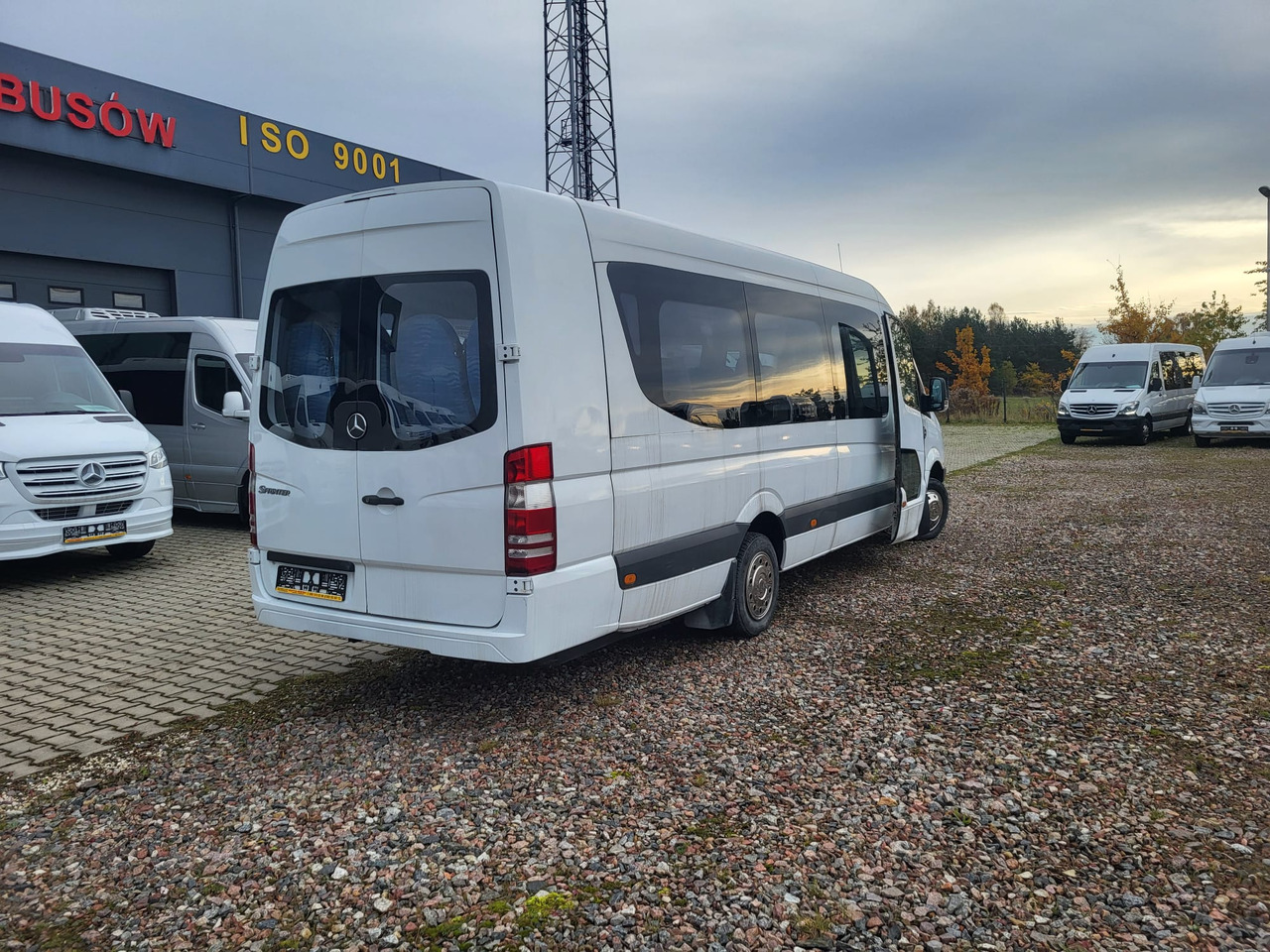 Mercedes-Benz Sprinter 518 CDI - 24 places + standing - 小型巴士, 小型客车:图4 Mercedes-Benz Sprinter 518 CDI - 24 places + standing - 小型巴士, 小型客车:图4