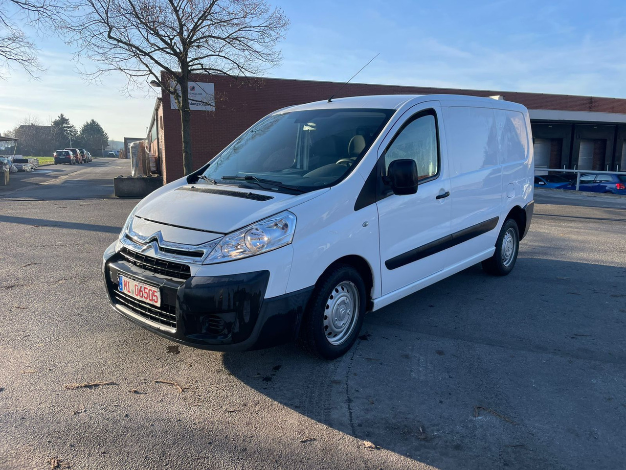 Citroën Jumpy HDi 125 FAP 29 L1H1 Kasten - 紧凑型面包车:图1 Citroën Jumpy HDi 125 FAP 29 L1H1 Kasten - 紧凑型面包车:图1