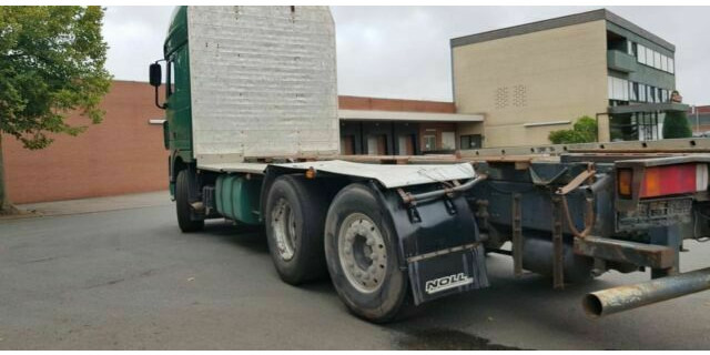 DAF XF105-460Super Spacs Cap G.Haus/Hoch Retarder - 木材运输车:图5 DAF XF105-460Super Spacs Cap G.Haus/Hoch Retarder - 木材运输车:图5