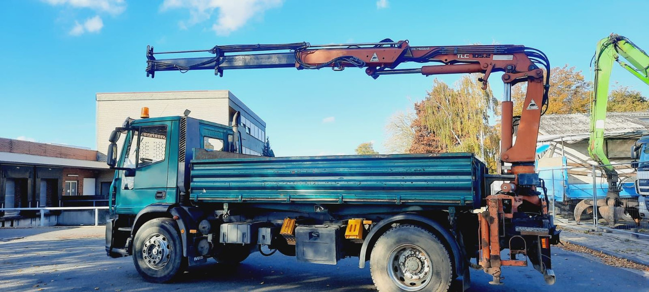 Iveco ML180E28K 4x2 mit Kran/Funk/Greifer - 翻斗车, 起重车:图2 Iveco ML180E28K 4x2 mit Kran/Funk/Greifer - 翻斗车, 起重车:图2