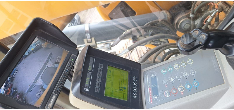 Liebherr 924 - 履带式挖掘机:图4 Liebherr 924 - 履带式挖掘机:图4
