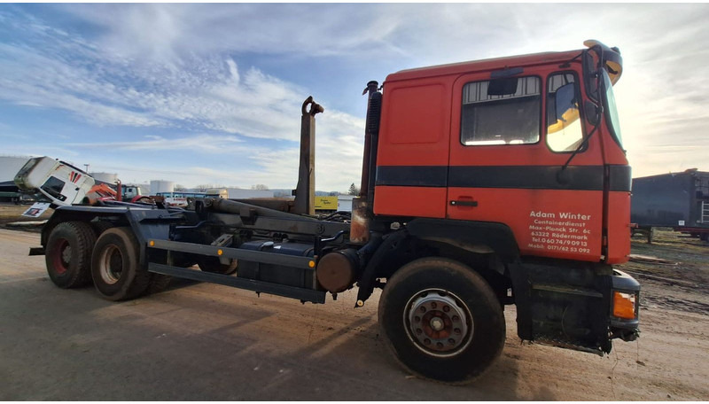 MAN 26.272 K Abroller Blatt/Blatt 6x4 - 吊钩升降车:图5 MAN 26.272 K Abroller Blatt/Blatt 6x4 - 吊钩升降车:图5