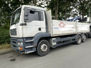 MAN 26.320 Pritsche mit Kran Tirre 170 - 栏板式/ 平板卡车, 起重车:图2 MAN 26.320 Pritsche mit Kran Tirre 170 - 栏板式/ 平板卡车, 起重车:图2