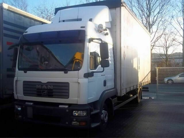MAN 8.240TGL Euro:4 G.Haus/Hochdach Klima Stand - 侧帘货车:图1 MAN 8.240TGL Euro:4 G.Haus/Hochdach Klima Stand - 侧帘货车:图1