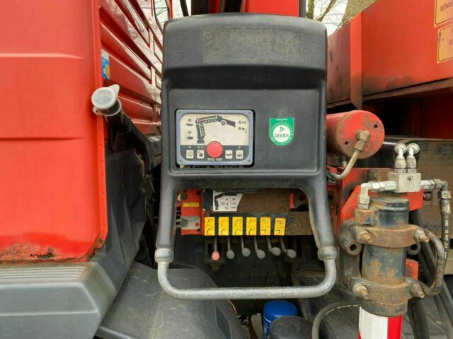 MAN ME18.284 mit Kran Not Aus Hiab 122B - 栏板式/ 平板卡车, 起重车:图3 MAN ME18.284 mit Kran Not Aus Hiab 122B - 栏板式/ 平板卡车, 起重车:图3