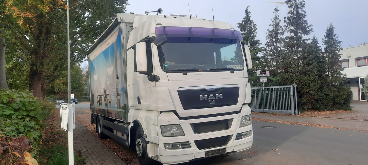 MAN TGX 18.360PS 4x2 G.Haus Kran+Funk - 栏板式/ 平板卡车, 起重车:图2 MAN TGX 18.360PS 4x2 G.Haus Kran+Funk - 栏板式/ 平板卡车, 起重车:图2