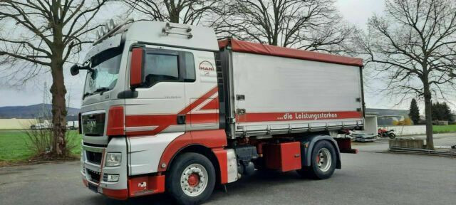 MAN TGX18.440PS Kipper - 翻斗车:图2 MAN TGX18.440PS Kipper - 翻斗车:图2