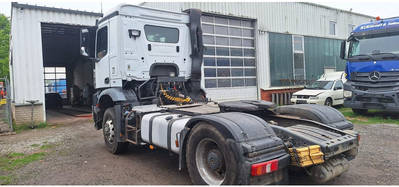 Mercedes-Benz 1840 HD 4x4 Arocs - 牵引车:图3 Mercedes-Benz 1840 HD 4x4 Arocs - 牵引车:图3
