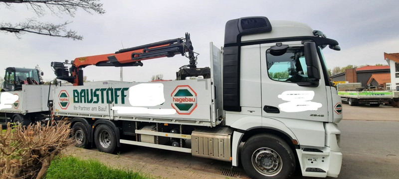 Mercedes-Benz 2545 Actros Pritsche Kran Palfinger PK21001 - 栏板式/ 平板卡车, 起重车:图3 Mercedes-Benz 2545 Actros Pritsche Kran Palfinger PK21001 - 栏板式/ 平板卡车, 起重车:图3