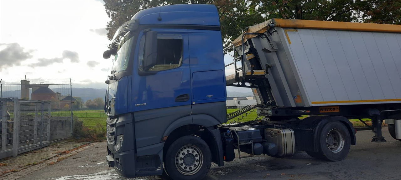 Mercedes-Benz Actros 1843LS 4x2 G.Haus/Hochdach Kipphyd./2-Kre - 牵引车:图2 Mercedes-Benz Actros 1843LS 4x2 G.Haus/Hochdach Kipphyd./2-Kre - 牵引车:图2