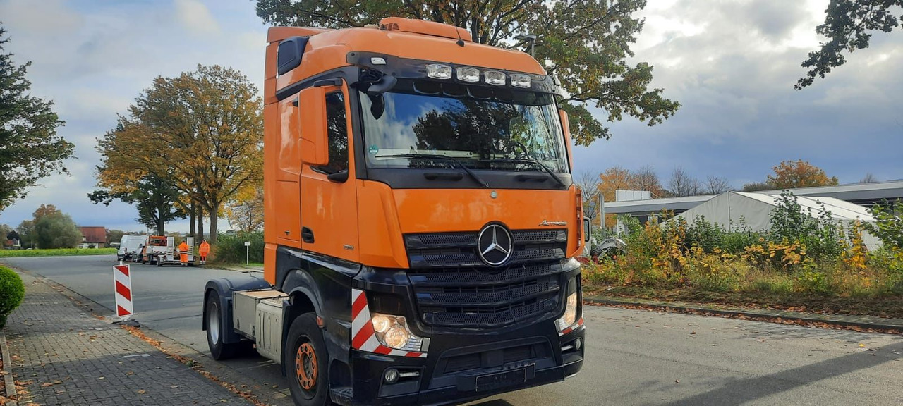 Mercedes-Benz Actros 1851LS 4x2 SZM 1-Hand Deu.LKW - 牵引车:图3 Mercedes-Benz Actros 1851LS 4x2 SZM 1-Hand Deu.LKW - 牵引车:图3