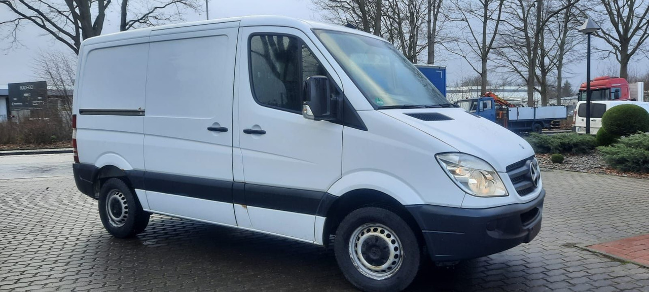 Mercedes-Benz Sprinter 316 Kastenwagen - 紧凑型面包车:图1 Mercedes-Benz Sprinter 316 Kastenwagen - 紧凑型面包车:图1