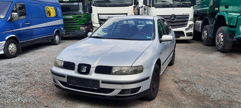 SEAT Toledo Signo 1,8 20V Autom - 汽车:图2 SEAT Toledo Signo 1,8 20V Autom - 汽车:图2