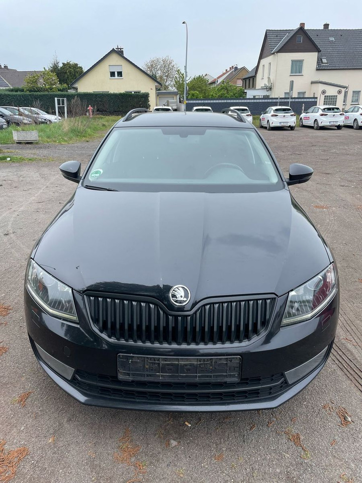 Skoda Octavia 2.0 TDI Green tec Solution Combi - 汽车:图4 Skoda Octavia 2.0 TDI Green tec Solution Combi - 汽车:图4