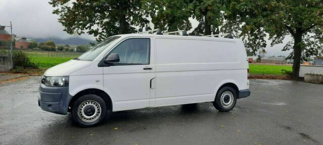 Volkswagen Transporter TDI Kastenwagen Lang - 紧凑型面包车:图3 Volkswagen Transporter TDI Kastenwagen Lang - 紧凑型面包车:图3