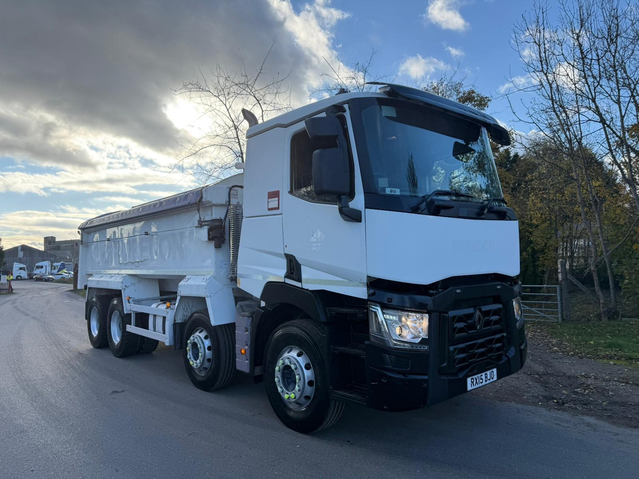 2015 Renault C380 Tipper Truck - 翻斗车:图3 2015 Renault C380 Tipper Truck - 翻斗车:图3