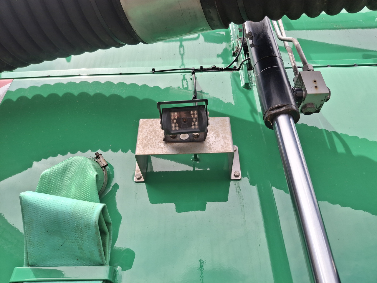 道路清扫机 MERCEDES-BENZ Atego 1523 Zamiatarka Kehrmaschine Schmidt SK600 Karcher 2 Motoren Euro 6 PM10 Rura Do Liści：图17