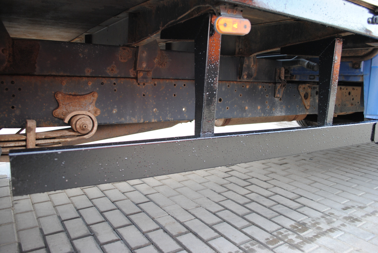 栏板式/ 平板卡车 Mercedes-Benz 711D Doka Dubel Kabina Pritsche Doppelkabine：图11