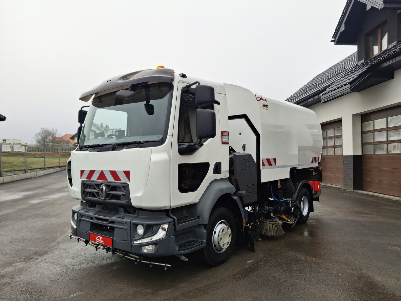 RENAULT D12 Zamiatarka Kehrmaschine SEMAT Zoeller Faun Karcher Euro 6 PM10 L/R 2017r - 道路清扫机:图2 RENAULT D12 Zamiatarka Kehrmaschine SEMAT Zoeller Faun Karcher Euro 6 PM10 L/R 2017r - 道路清扫机:图2