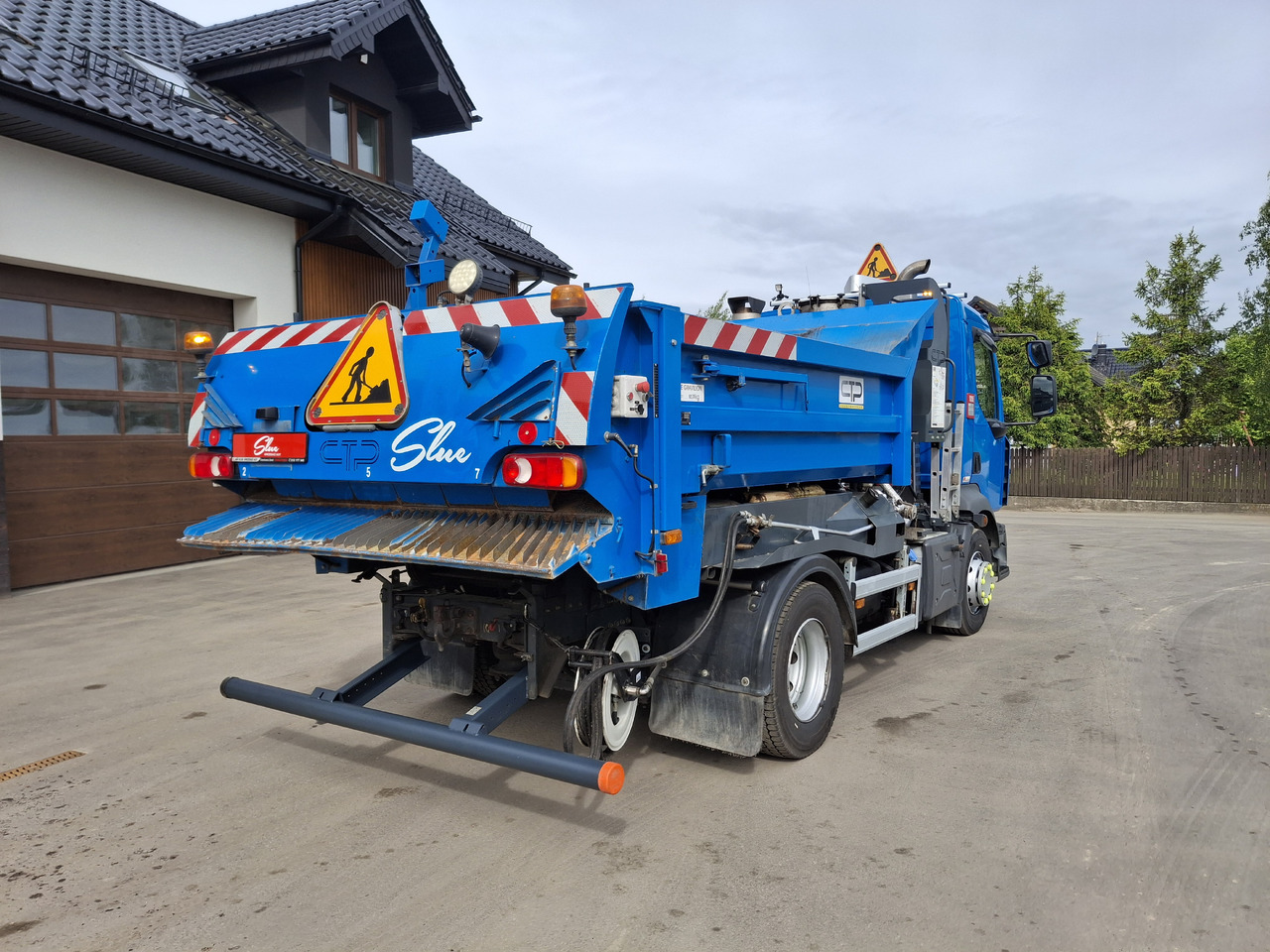 Renault D16 - 沥青洒布车:图3 Renault D16 - 沥青洒布车:图3