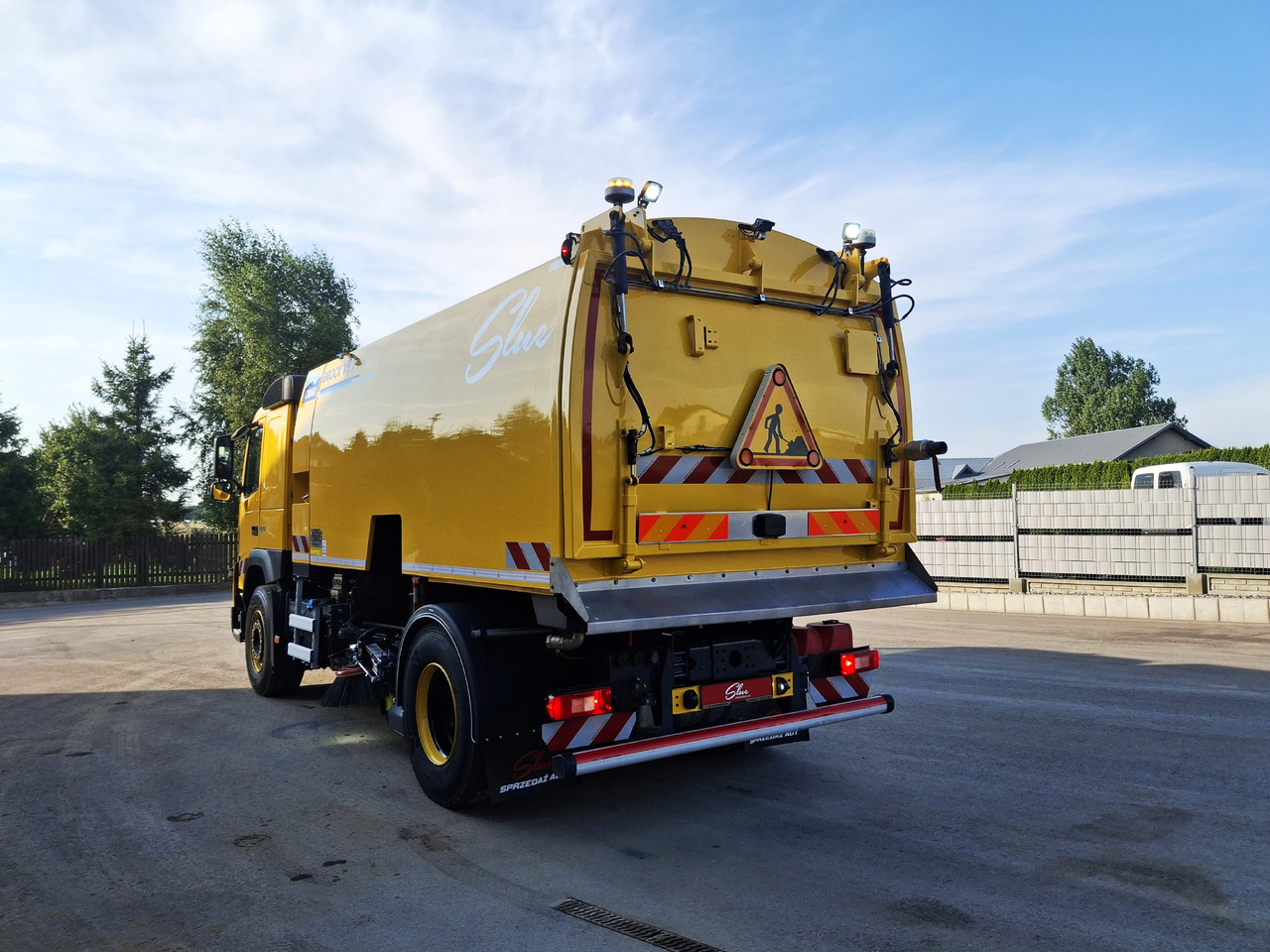 VOLVO FMX 420 Zamiatarka Kehrmaschine Euro 6 PM2.5 BROCK VS 7 TECH Karcher L/R 2145 Mth 2021r - 道路清扫机:图4 VOLVO FMX 420 Zamiatarka Kehrmaschine Euro 6 PM2.5 BROCK VS 7 TECH Karcher L/R 2145 Mth 2021r - 道路清扫机:图4