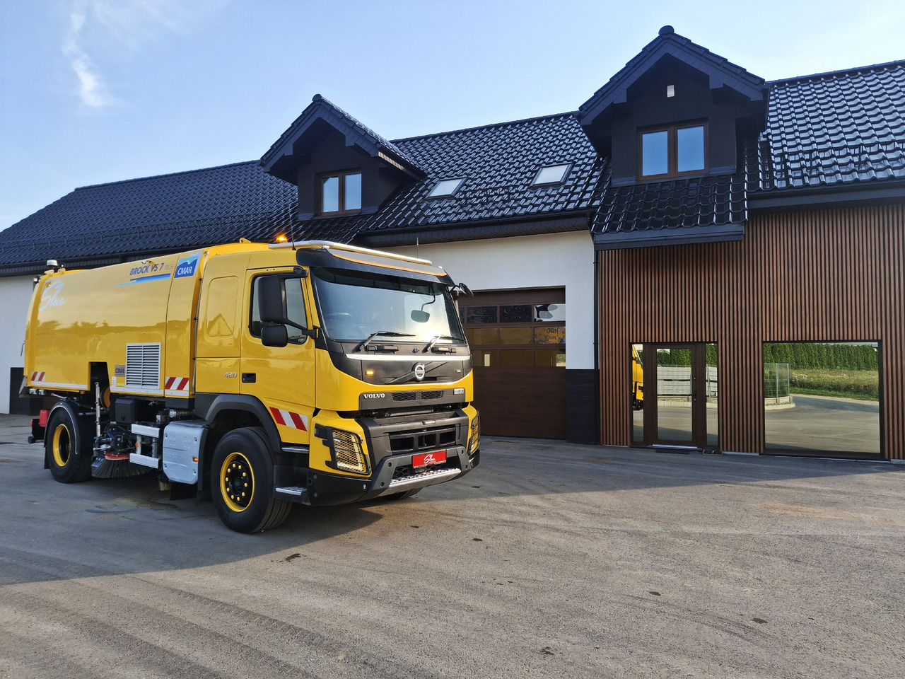 VOLVO FMX 420 Zamiatarka Kehrmaschine Euro 6 PM2.5 BROCK VS 7 TECH Karcher L/R 2145 Mth 2021r - 道路清扫机:图1 VOLVO FMX 420 Zamiatarka Kehrmaschine Euro 6 PM2.5 BROCK VS 7 TECH Karcher L/R 2145 Mth 2021r - 道路清扫机:图1