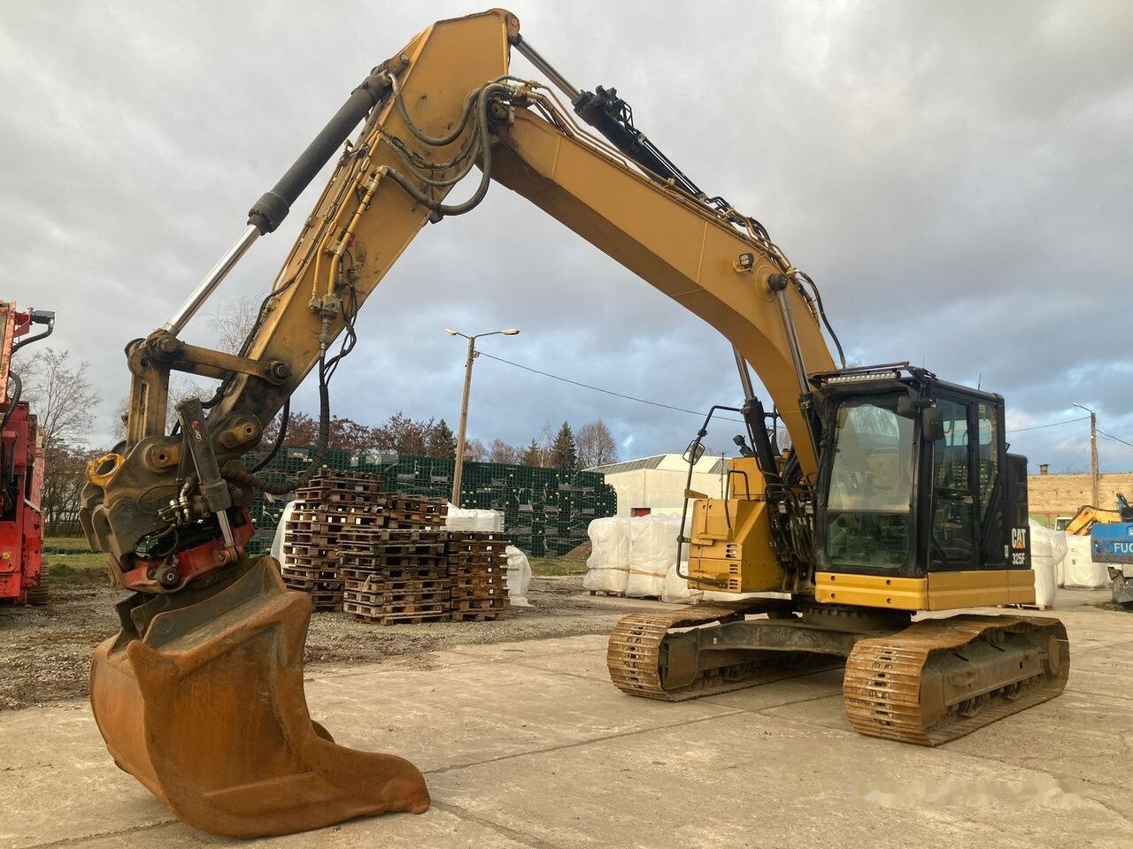 Caterpillar 325 F LCR Rototylt - 履带式挖掘机:图3 Caterpillar 325 F LCR Rototylt - 履带式挖掘机:图3