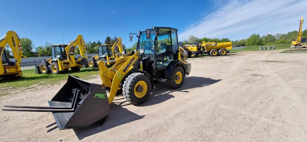 Komatsu WA 70 - 轮式装载机:图2 Komatsu WA 70 - 轮式装载机:图2