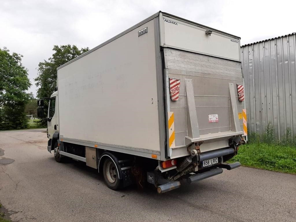 DAF FA 45.180 4X2 KITCHEN - 厢式卡车:图2 DAF FA 45.180 4X2 KITCHEN - 厢式卡车:图2