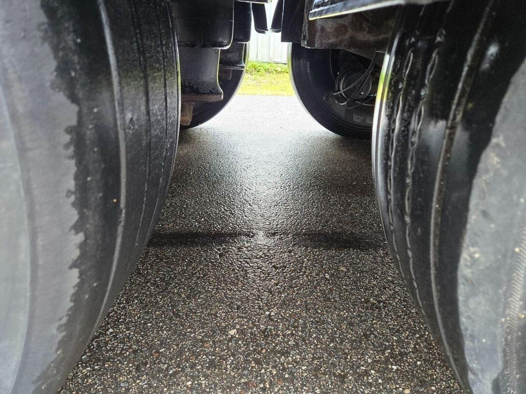 Knapen Trailers K200 - 活动底半拖车:图3 Knapen Trailers K200 - 活动底半拖车:图3