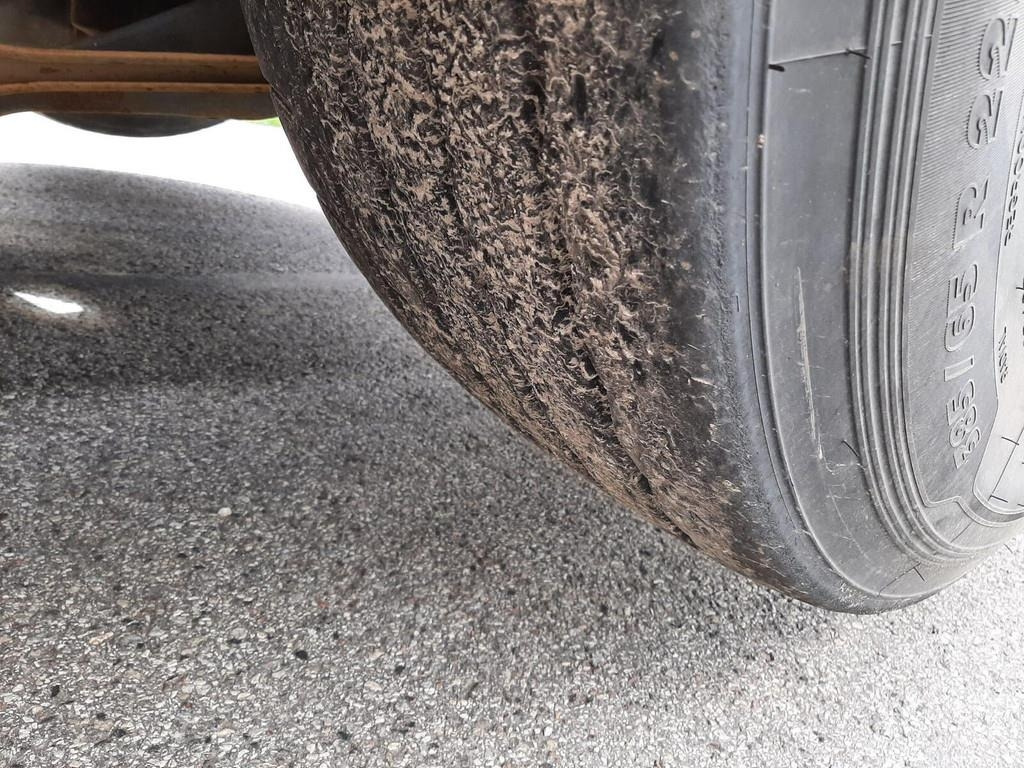 吊钩升降车 Volvo FH500 6X2 PALIFT + HMF 2120 K5:图27 吊钩升降车 Volvo FH500 6X2 PALIFT + HMF 2120 K5:图27