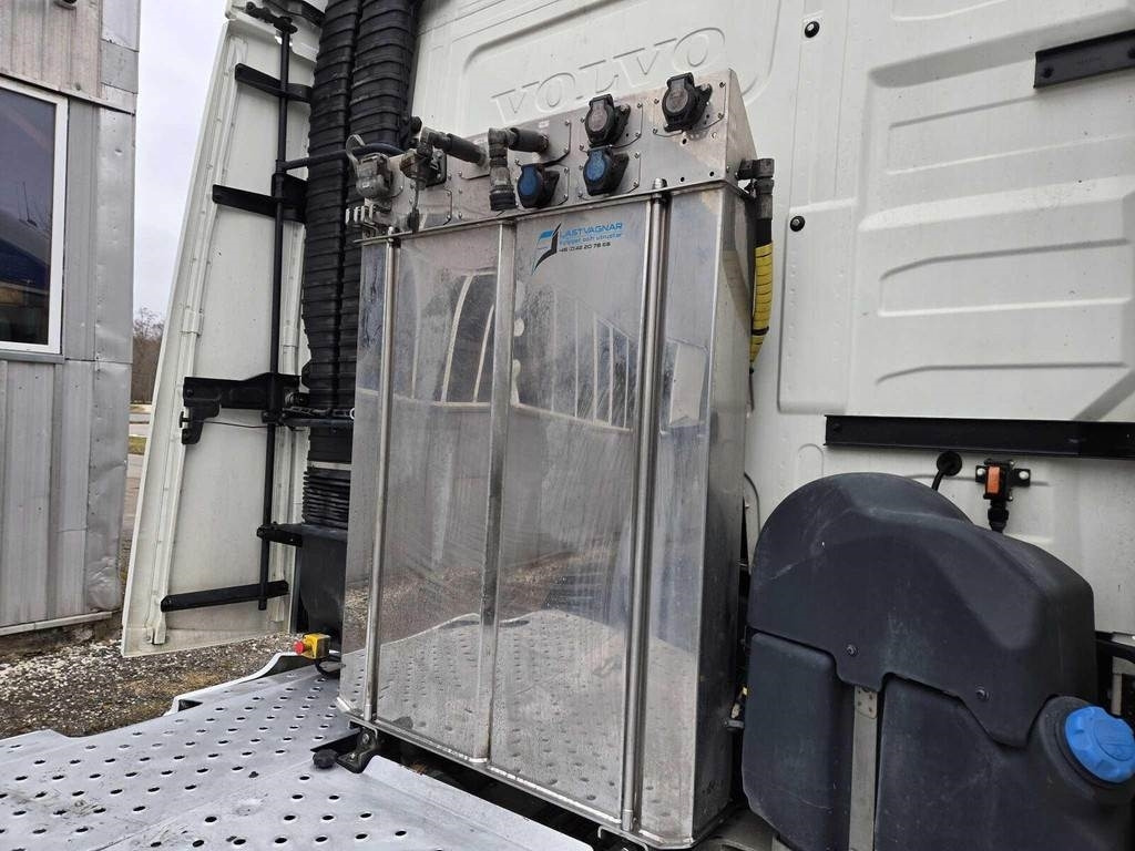 Volvo FH540 6X2 HYDRAULICS - 牵引车:图5 Volvo FH540 6X2 HYDRAULICS - 牵引车:图5